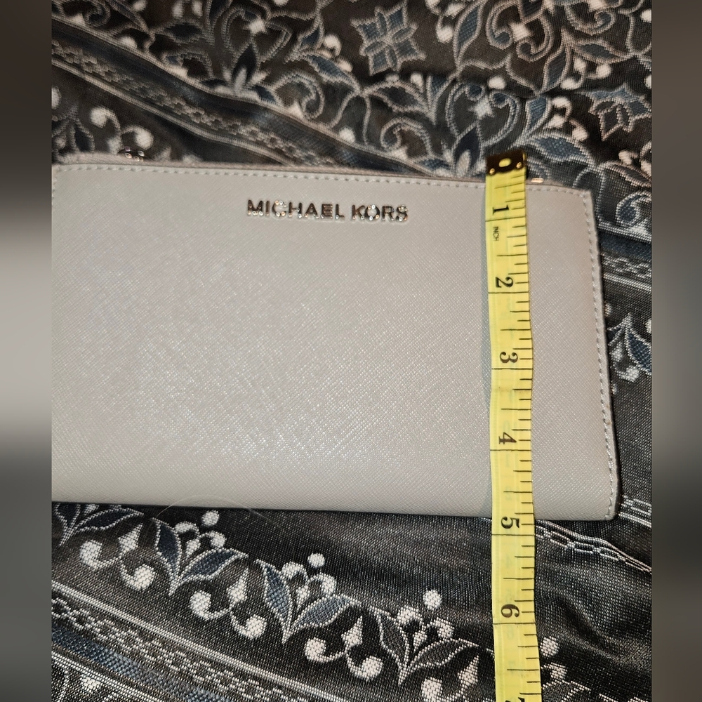 MICHAEL KORS Taupe Saffiano Wristlet - Picture 2 of 6